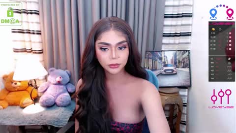 CHARLOTTE online show from 15, 10, 2025