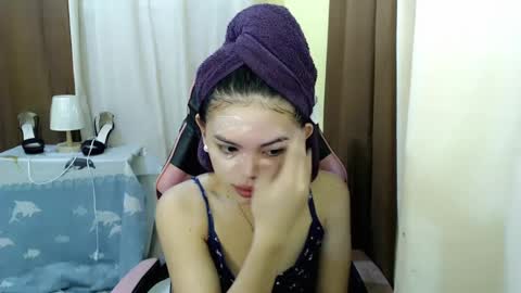 your lovely Dina online show from 12, 3, 2025