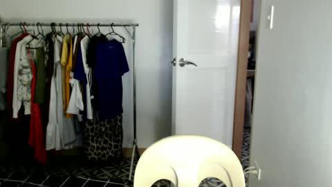 tifanny online show from 15, 1, 2025