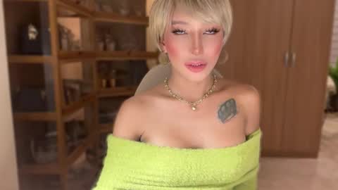 Snapshot of yourlovingpearlita1000 chatting on 9, 3, 2026 Pearl online show from 9, 3, 2026