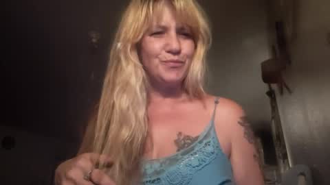 Snapshot of yourmomma999 chatting on 14, 7, 2026 yourmomma999 online show from 14, 7, 2026