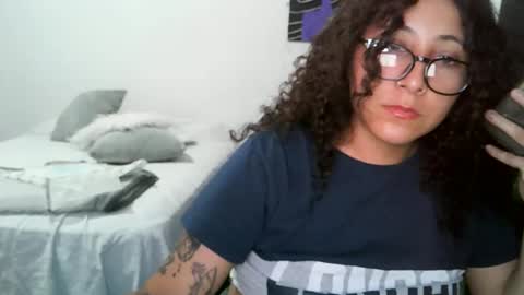 Serena online show from 4, 2, 2025