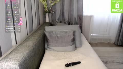 Snapshot of yourplanetoflove chatting on 3, 2, 2025 matypleazure online show from 3, 2, 2025