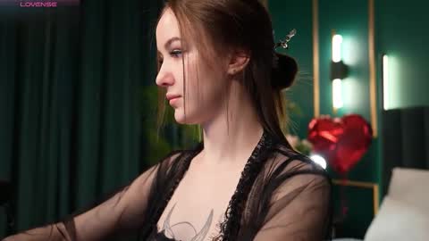 yours fetish mary online show from 10, 2, 2026