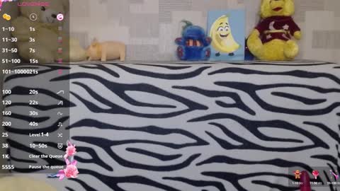 Snapshot of yours_good_mood chatting on 3, 12, 2024 Im - DANI .insta - hardblade1 online show from 3, 12, 2024