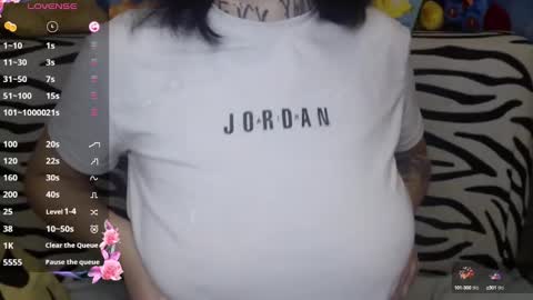 Snapshot of yours_good_mood chatting on 14, 12, 2024 Im - DANI .insta - hardblade1 online show from 14, 12, 2024