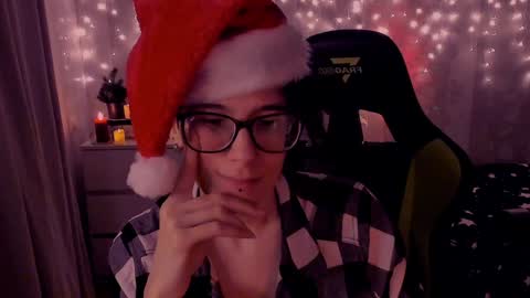 Yours Cosmic online show from 24, 12, 2024