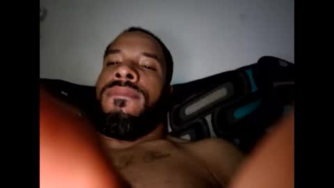 Snapshot of yoursexydaddy79 chatting on 30, 9, 2025 mother fucker online show from 30, 9, 2025