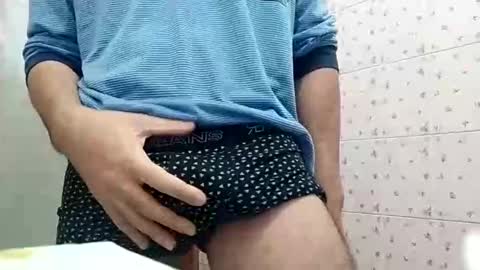 Mark online show from 3, 11, 2025