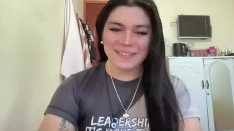 LALA online show from 8, 6, 2026
