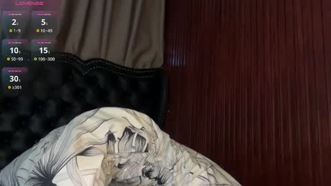 Snow Galvez online show from 6, 11, 2025