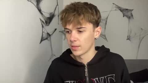 yoursweetyguy online show from 21, 11, 2025