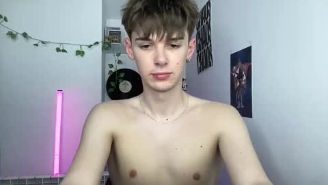 yoursweetyguy online show from 27, 5, 2026
