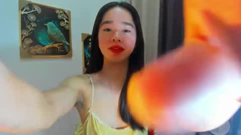 yourtinybunny online show from 17, 4, 2026