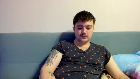 Snapshot of yourtotoro chatting on 4, 5, 2026 Mike online show from 4, 5, 2026