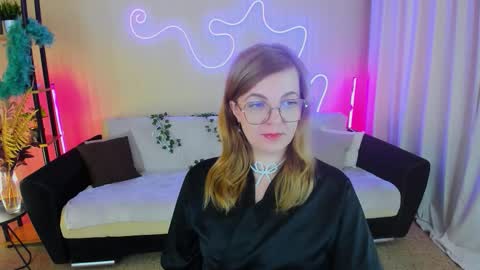 Alice online show from 10, 10, 2025