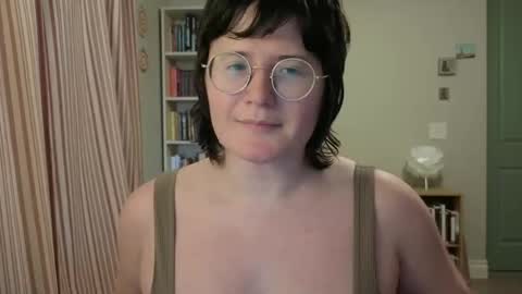 Rose Noire online show from 17, 3, 2026