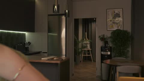 youur_sweetheart online show from 7, 4, 2026