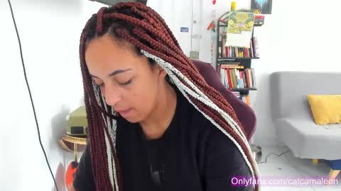 elizabeth  ju   online show from 3, 5, 2026