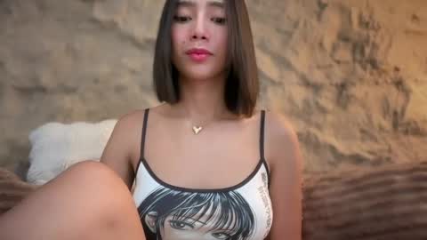 YowgineTheGreat online show from 17, 4, 2026