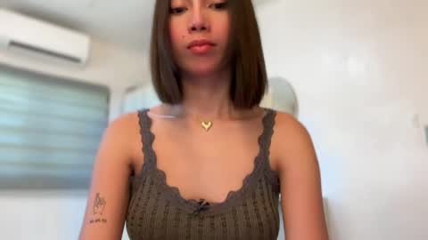 YowgineTheGreat online show from 22, 4, 2026