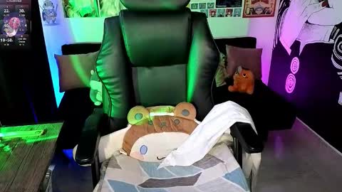    rawr   Anne Independent model      online show from 15, 1, 2026