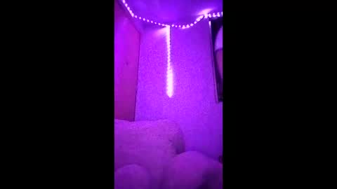 Snapshot of yulx_pops chatting on 30, 5, 2026 yulx_pops online show from 30, 5, 2026