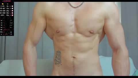 Snapshot of yummmy_dick_ chatting on 11, 6, 2026 STUD online show from 11, 6, 2026