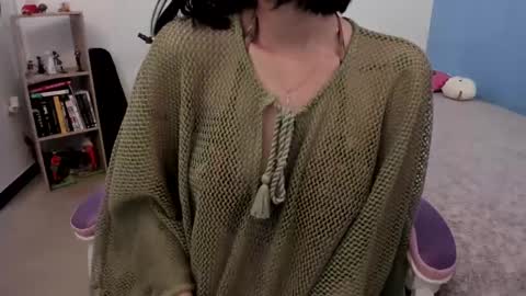 Yuna online show from 4, 1, 2025