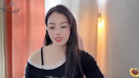 Snapshot of yuner0715 chatting on 5, 12, 2024 YunEr online show from 5, 12, 2024