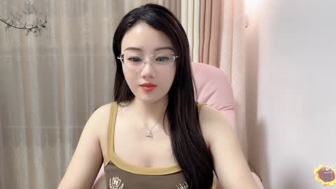 Snapshot of yuner0715 chatting on 5, 12, 2024 YunEr online show from 5, 12, 2024