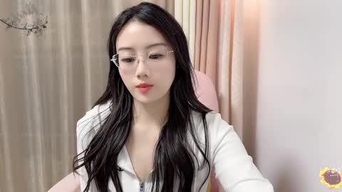 Snapshot of yuner0715 chatting on 15, 12, 2024 YunEr online show from 15, 12, 2024