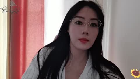 Snapshot of yuner0715 chatting on 25, 12, 2024 YunEr online show from 25, 12, 2024