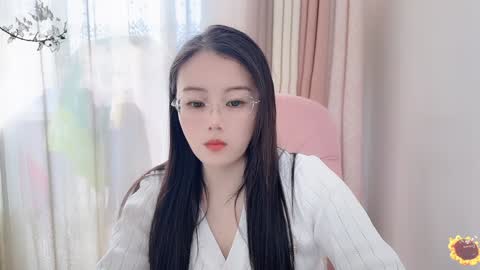 Snapshot of yuner0715 chatting on 28, 12, 2024 YunEr online show from 28, 12, 2024