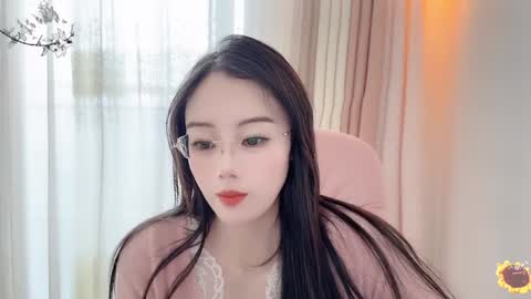 Snapshot of yuner0715 chatting on 2, 1, 2025 YunEr online show from 2, 1, 2025