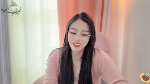Snapshot of yuner0715 chatting on 2, 1, 2025 YunEr online show from 2, 1, 2025