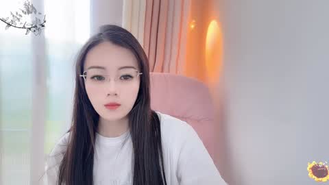 Snapshot of yuner0715 chatting on 12, 1, 2025 YunEr online show from 12, 1, 2025
