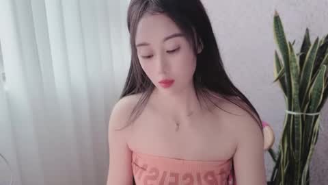 Snapshot of yuner0715 chatting on 19, 9, 2025 YunEr online show from 19, 9, 2025
