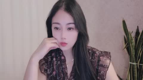 Snapshot of yuner0715 chatting on 28, 9, 2025 YunEr online show from 28, 9, 2025