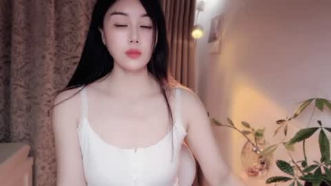 YunEr online show from 29, 6, 2026