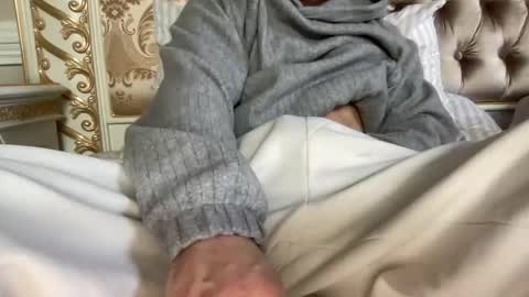 Snapshot of yungbull06 chatting on 24, 12, 2024 Yung Bull online show from 24, 12, 2024