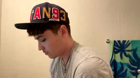 yungstudbev online show from 6, 1, 2025