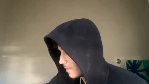 yungstudbev online show from 24, 1, 2025