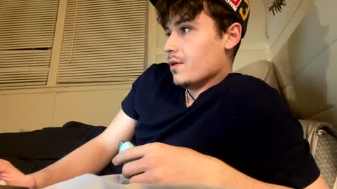 yungstudbev online show from 3, 2, 2025