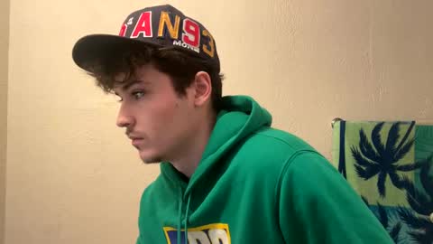 yungstudbev online show from 10, 2, 2025