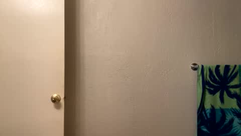 yungstudbev online show from 11, 2, 2025