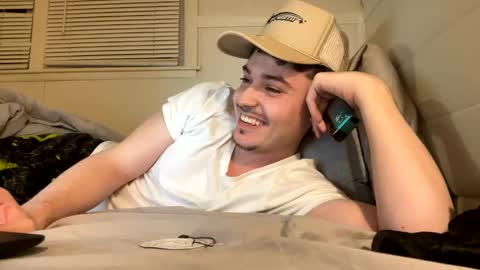 yungstudbev online show from 8, 3, 2025