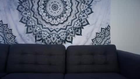 yurdreams_22 online show from 10, 11, 2025