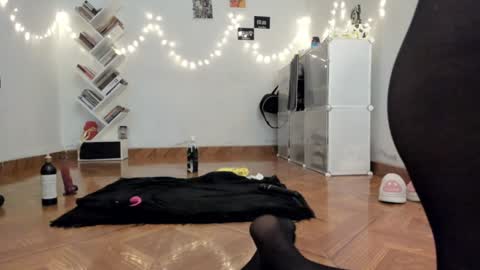 Snapshot of yury_sun chatting on 7, 12, 2024 paola online show from 7, 12, 2024