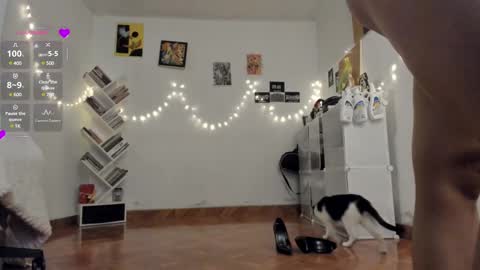 Snapshot of yury_sun chatting on 11, 2, 2025 paola online show from 11, 2, 2025